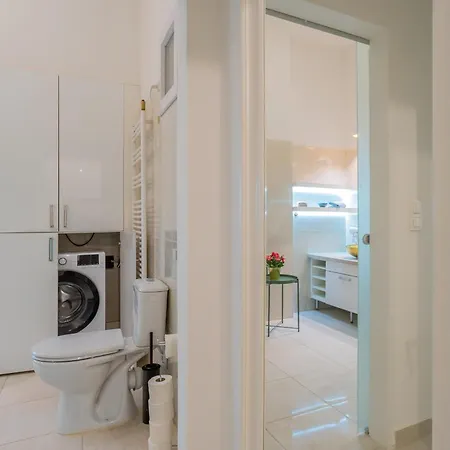 Urban Harmony & On Akacfa Street Budapest