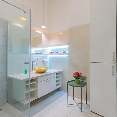 Apartman Urban Harmony & On Akacfa Street *