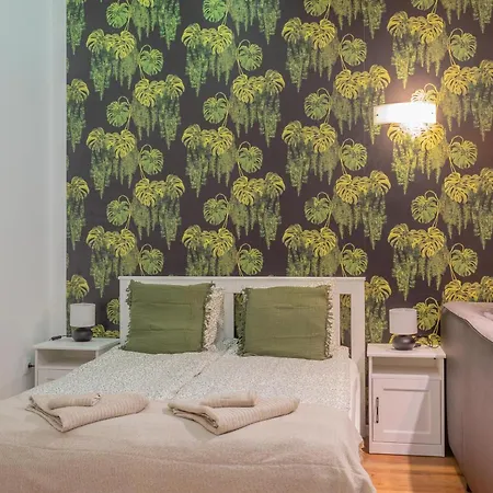 Urban Harmony & On Akacfa Street Budapest