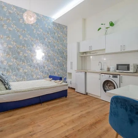 Urban Harmony & On Akacfa Street * Budapest