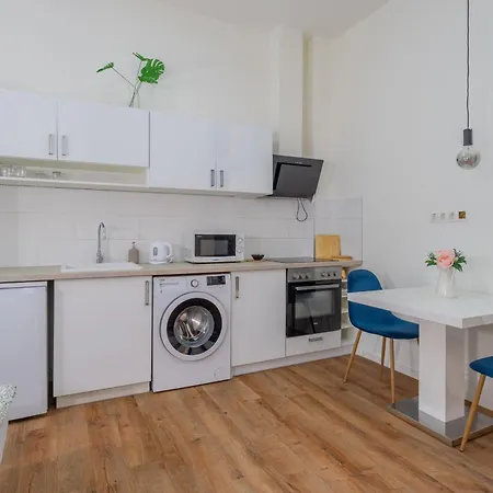 Apartman Urban Harmony & On Akacfa Street Budapest
