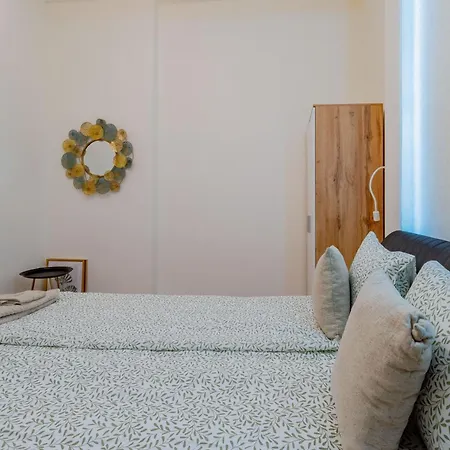 Urban Harmony & On Akacfa Street Budapest