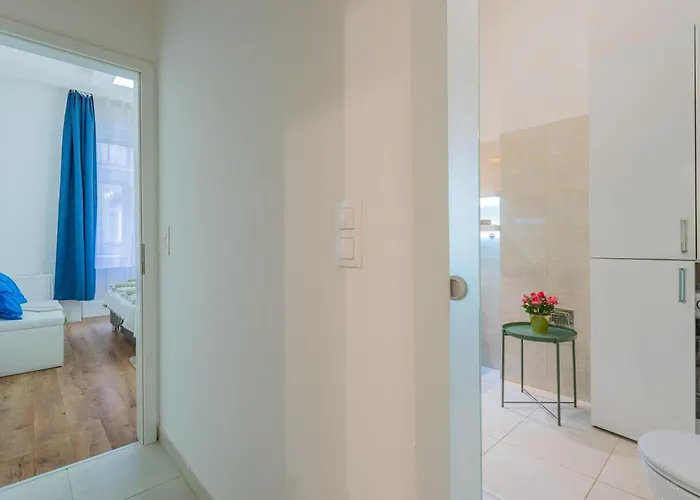 Urban Harmony & On Akacfa Street شقة بودابست