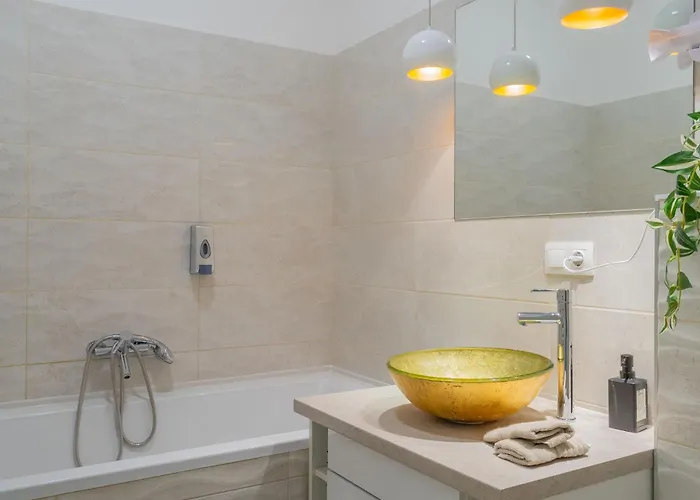 Urban Harmony Studios&apartment On Akacfa Street Budapeszt