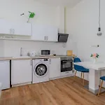 Apartamento Urban Harmony & On Akacfa Street Budapeste
